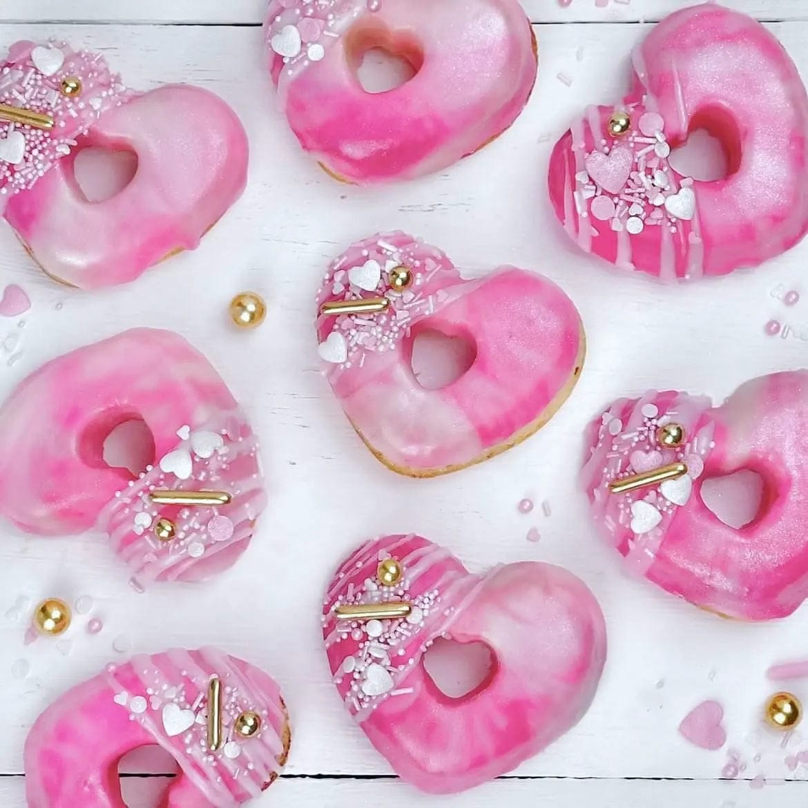 Happy Sprinkles Streusel Silikonform Heart Donut
